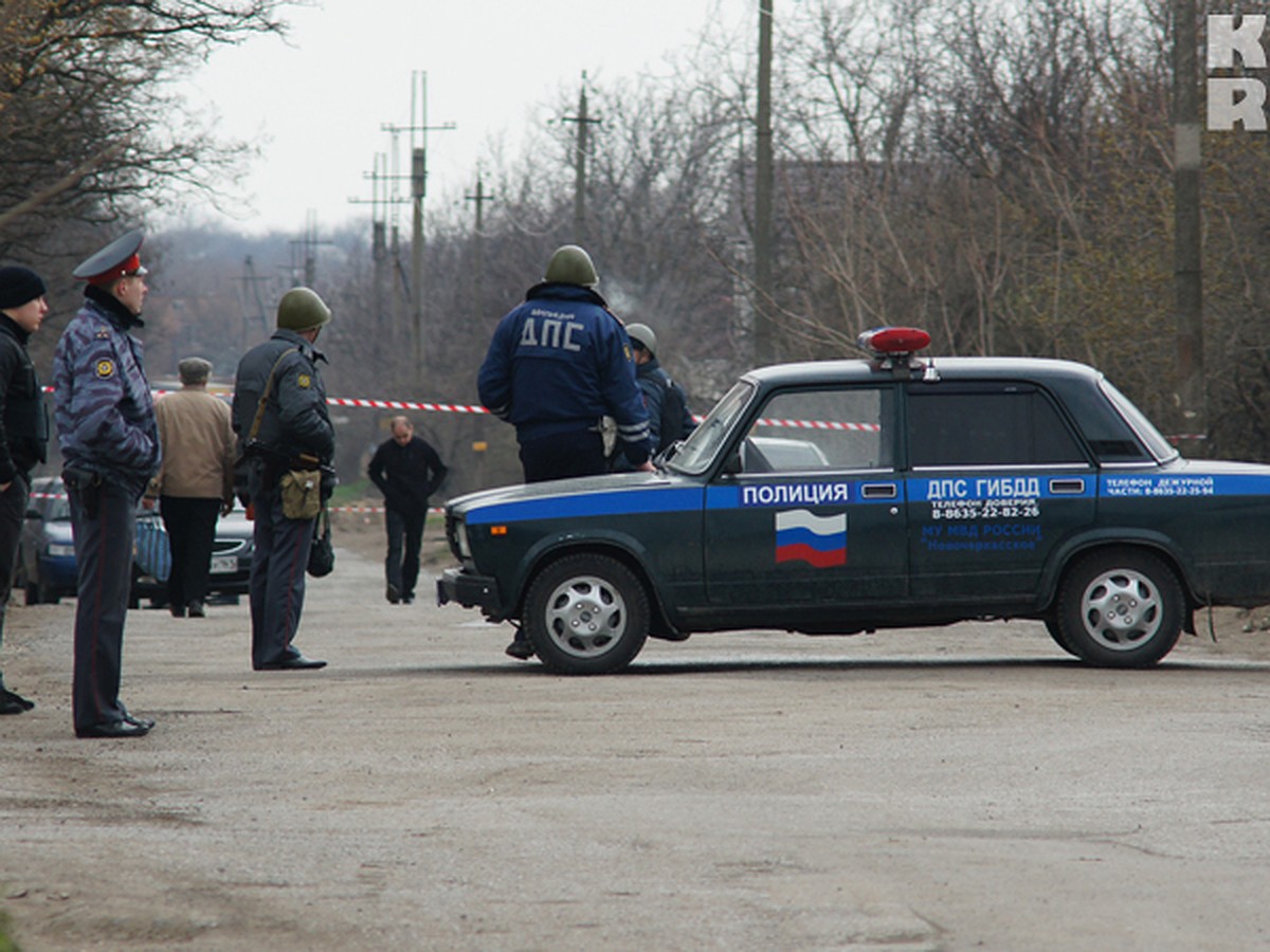 В Новочеркасске неизвестные расстреляли охранников из похищенного у  полицейских оружия - KP.RU