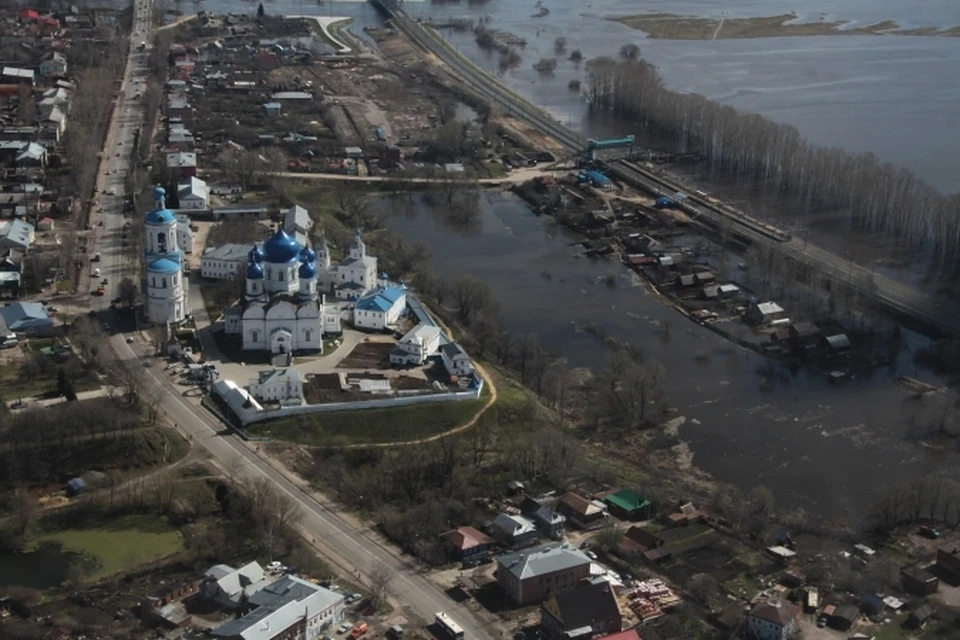 Если Ока и Клязьма выйдут из берегов, то жителям ничего другого не останется, как переобуться в болотные сапоги