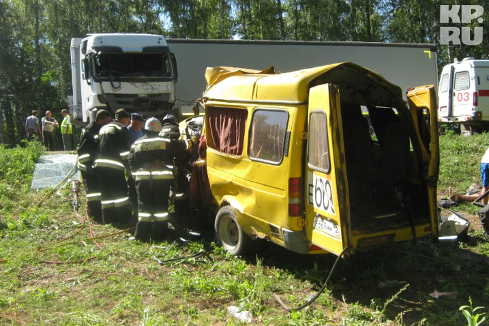 Девять человек, пострадавших в аварии в Лысковском районе, находятся в тяжелом состоянии.
