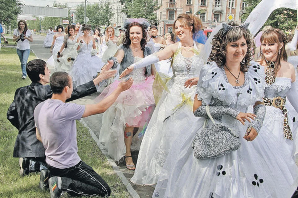 Чаще всего наши невесты находят женихов из Турции, Германии, Украины и Армении.