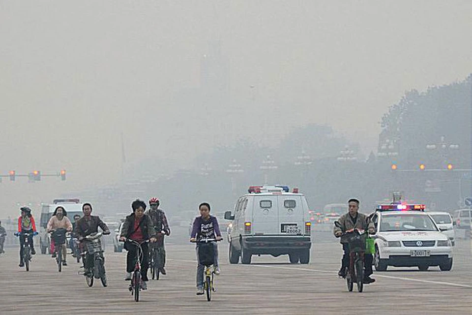 Похоже, правительство Пекина все же решило перейти от слов к делу и по-настоящему бороться за чистоту воздуха в столице
