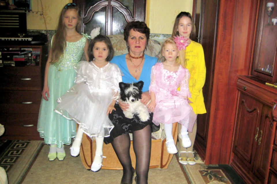 Галину Горбунову разлучили с четырьмя дочками еще весной этого года.