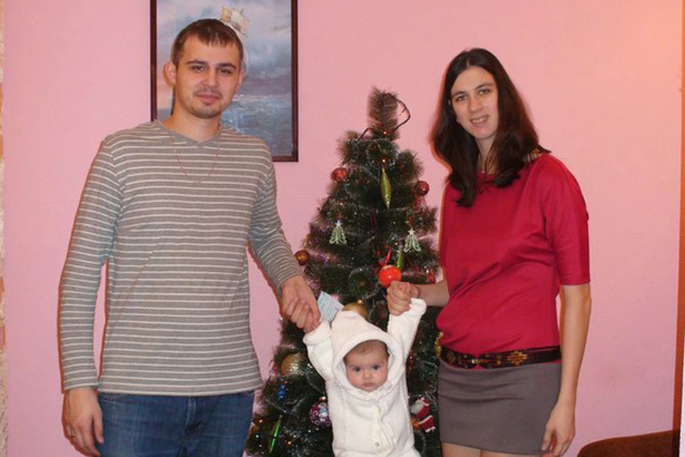 Александр и Екатерина поменялись местами. Супруг на полтора года ушел в декрет по уходу за дочкой Машенькой.
