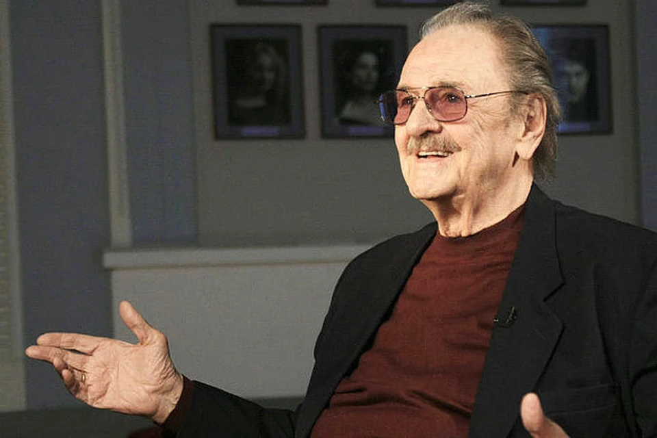 Юрий Яковлев