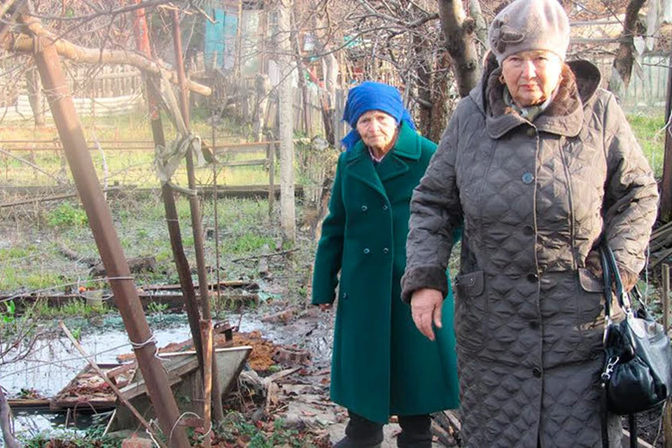 Зареченцы боятся, что их дома затрещат по швам.