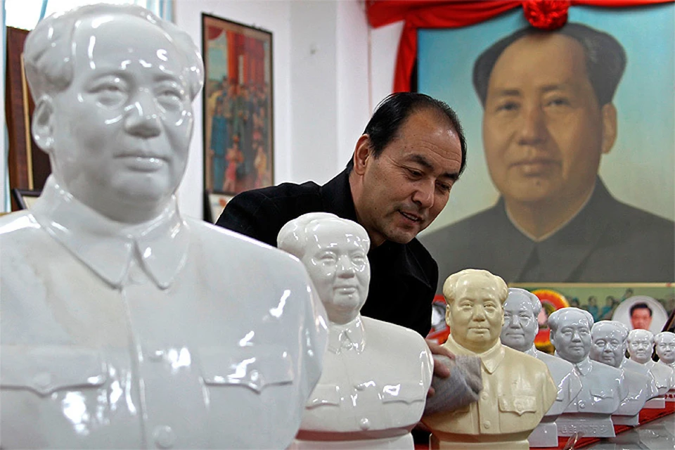 Китайцы готовятся отмечать день рождения Мао