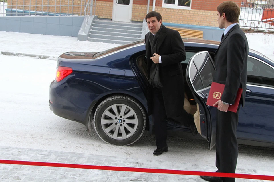 Когда Михаил Юревич покинул пост губернатора, ему была положена служебная машина