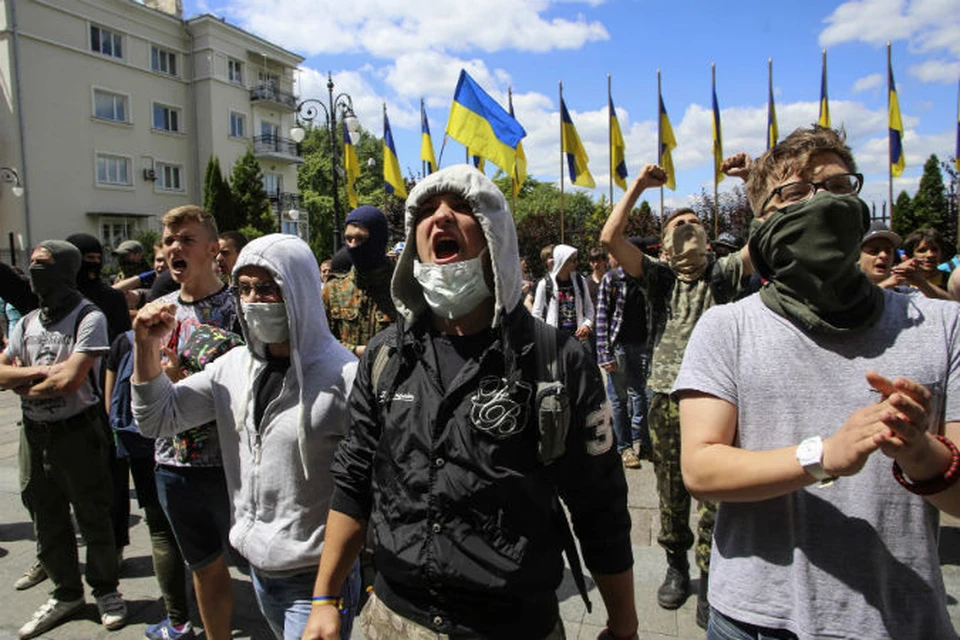 Украинский империализм существует, его не видит только глупый.