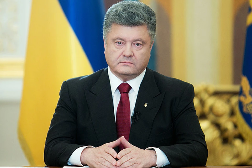 Порошенко отменил визит в Турцию из-за «резкого обострения ситуации в Донбассе»