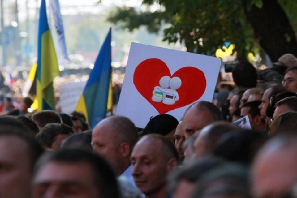 Так называемый «Марш мира» проходит от Пушкинской площади до проспекта Сахарова