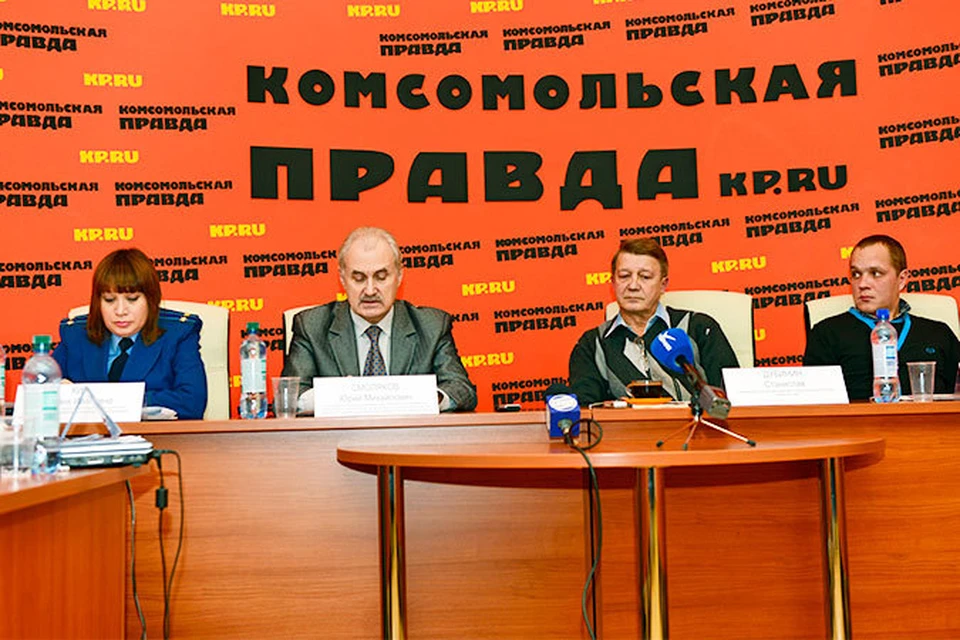 Гости пресс-центра "Комсомольской правды" обсудили проблемы детей-сирот.