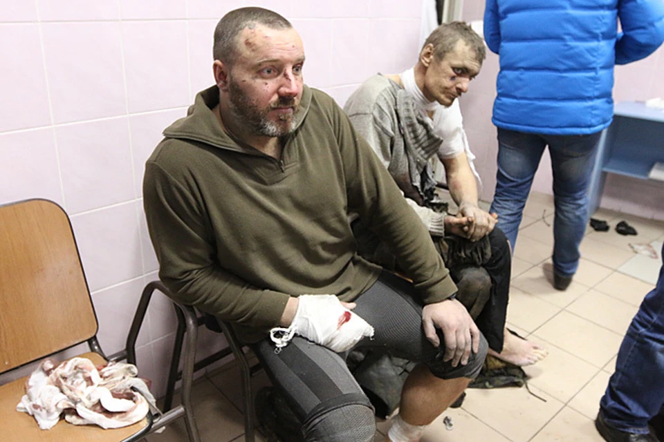 В аэропорту Донецка ополченцы взяли в плен 16 участников АТО