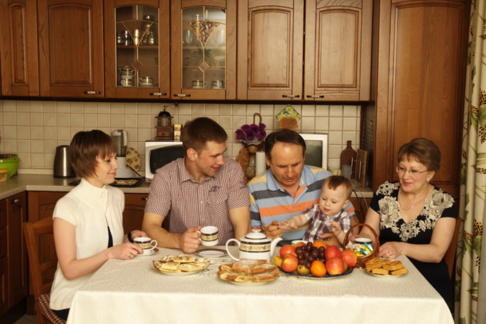 Праздники Михаил Васильевич предпочитает встречать с семьей. Фото из архива семьи Боровицких.