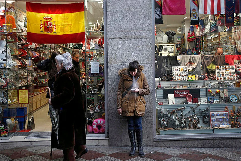 Более 4,5 миллионов испанцев зарегистрированы на бирже труда