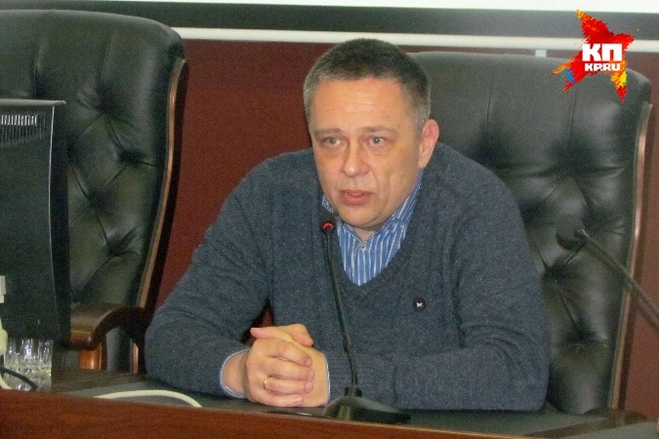 Степан Демура предсказал дальнейшее падение рубля и посоветовал вологжанам переезжать в Калининградскую область