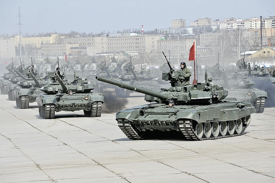 По некоторым пунктам поставки новых вооружений в армию станут рекордными.