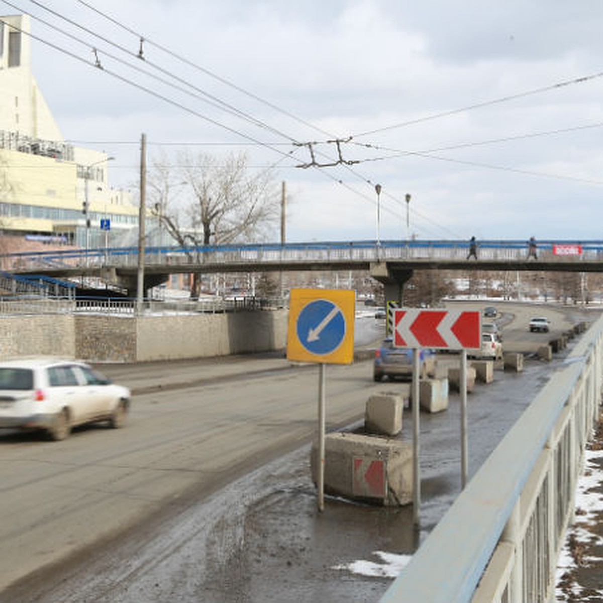 Итоги недели: виадук в центре Красноярска сносят, автобусы предлагают  сократить, а детсады работают без лицензии - KP.RU