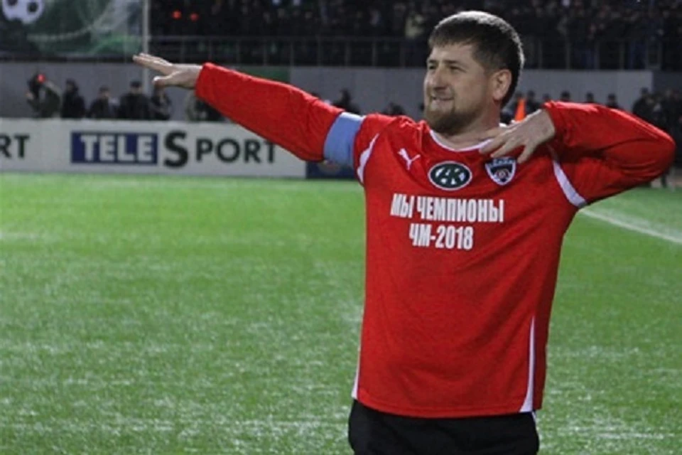 Рамзан Кадыров сыграл в футбол.
