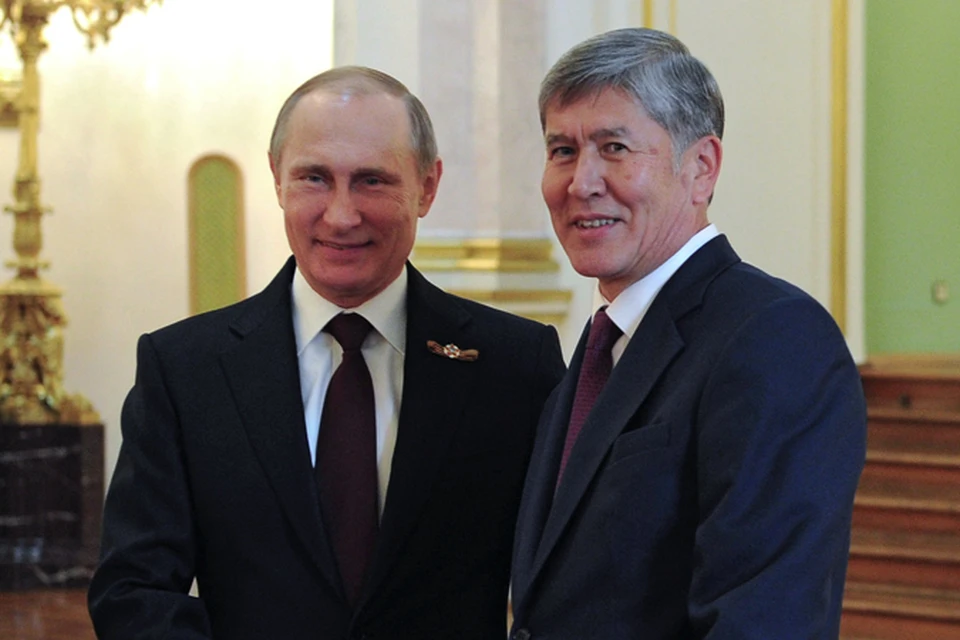 Владимир Путин и президент Киргизии Алмазбек Атамбаев