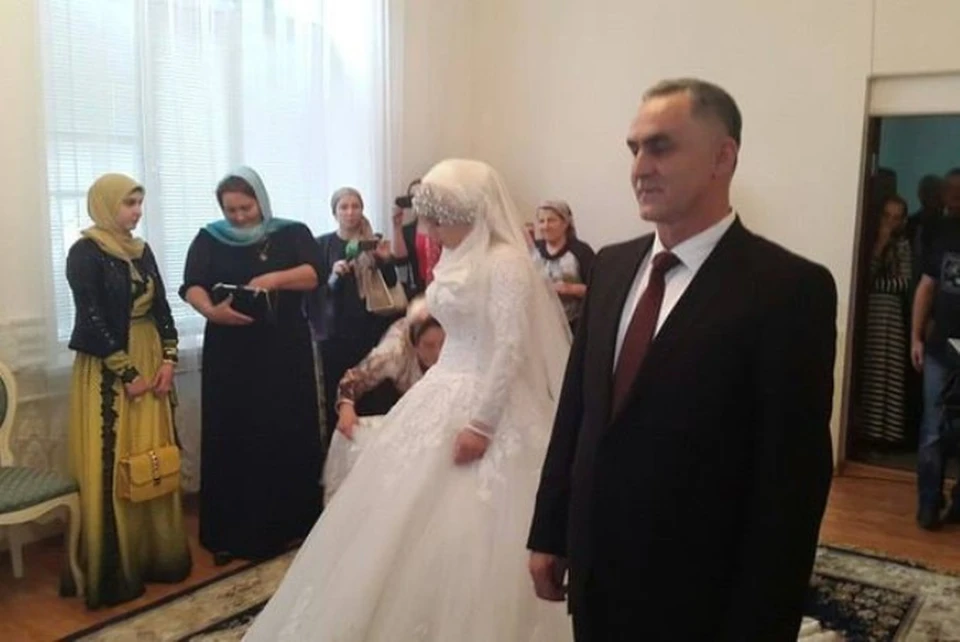 Чеченский загс. Свадьба Луизы Гойлабиевой. Свадьба Нажуда Гучигова.