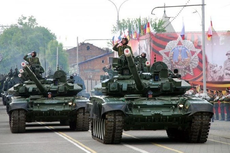 Военный парад во Владикавказе. Фото: region15.ru