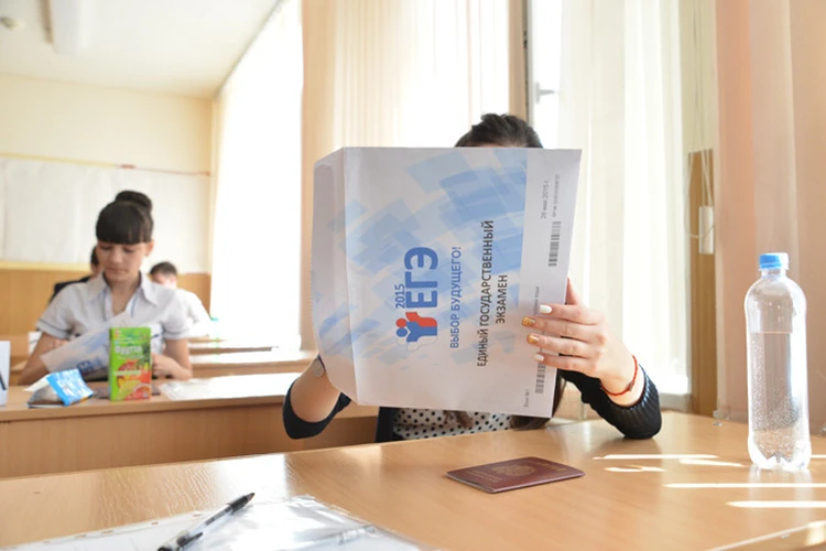 Скандал на ЕГЭ в Пятигорске:  проверяющие потеряли сочинение выпускницы