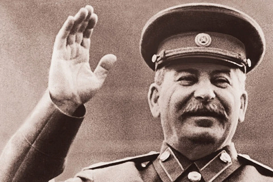 Любовь к Сталину за последние годы выросла с 25 до 45 процентов, по другим опросам — до 52%, вдвое!