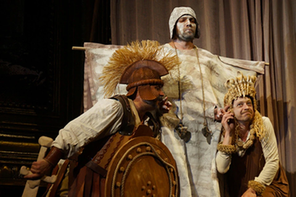 Театр «Мастерская Петра Фоменко» представил комедию по пьесе Шекспира. Фото Ларисы Герасимчук и Алены Бессер