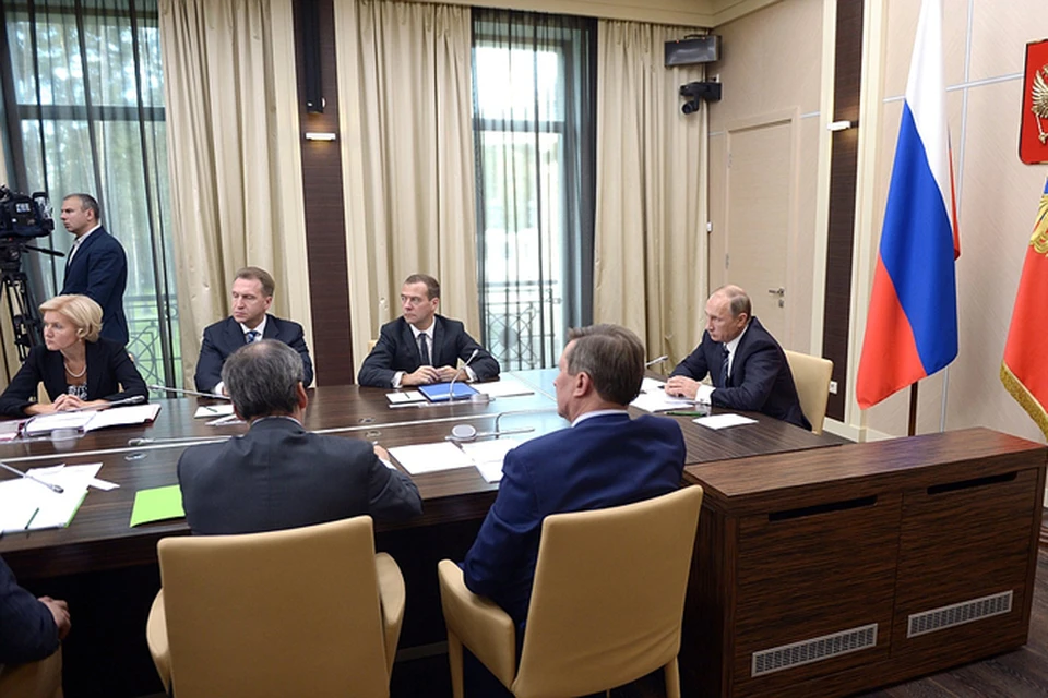 Совещание с членами Правительства. Фото: kremlin.ru