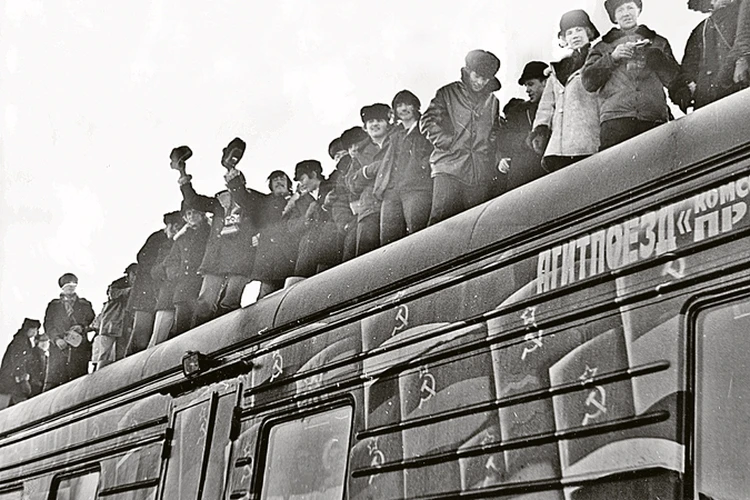 Поезд "Комсомольская правда" наколесил по БАМу 500 000 километров