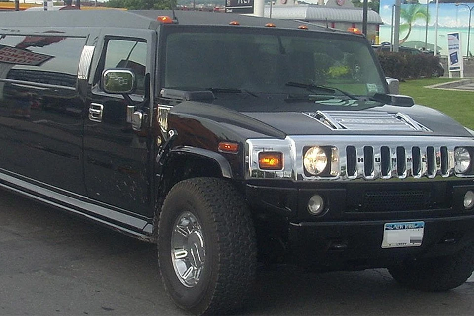 Hummer h3 stretch Limousine