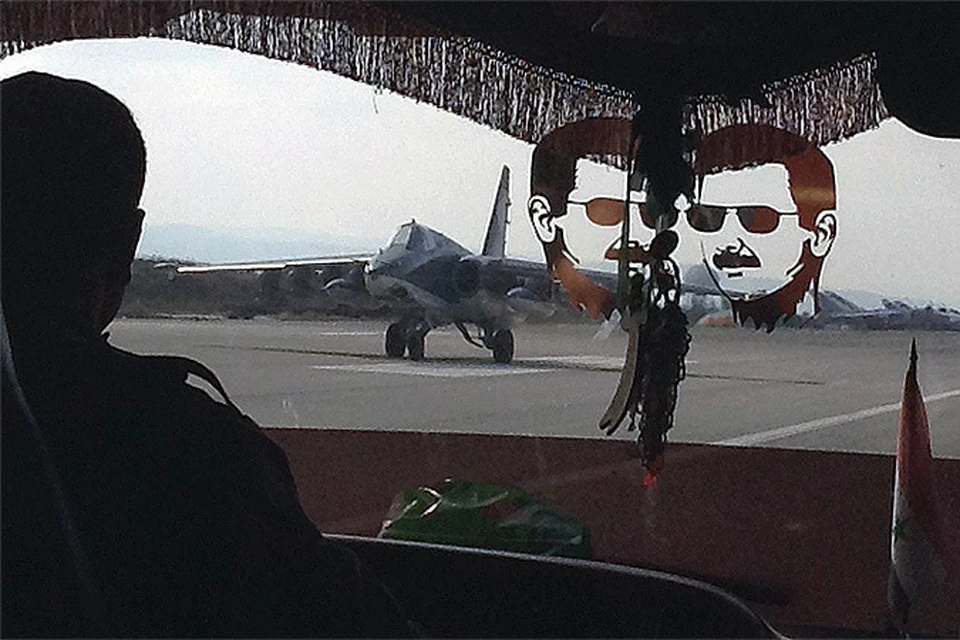В Министерстве обороны России подтвердили суицид военнослужащего-контрактника на авиабазе "Хмеймим" в Сирии.