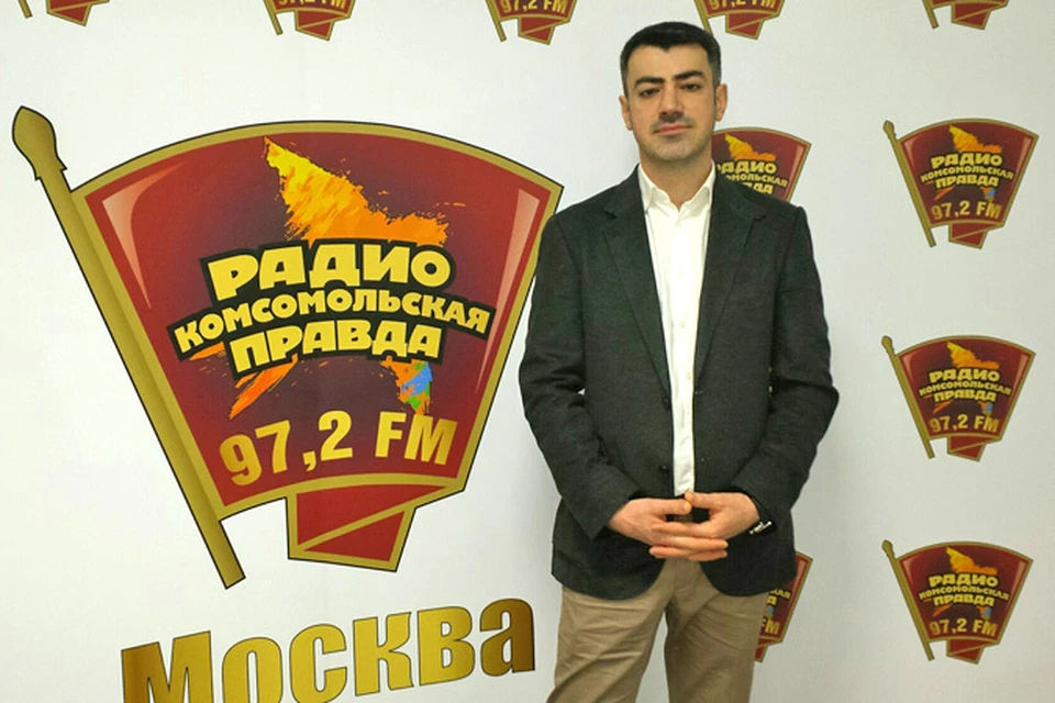 Пластический хирург Владислав Григорянц в гостях на Радио "Комсомольская правда". Фото: Евгения Пак.