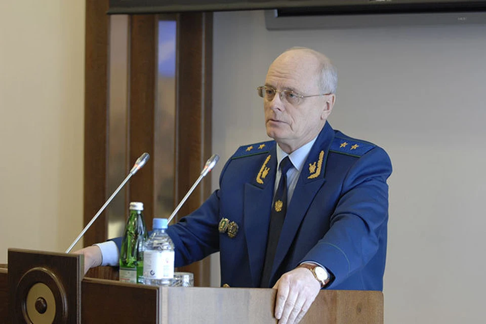 Прокурор Юрий Турыгин предлагает оптимизировать аппарат Думы и правительства Ставрополья. Фото: пресс-служба Думы СК