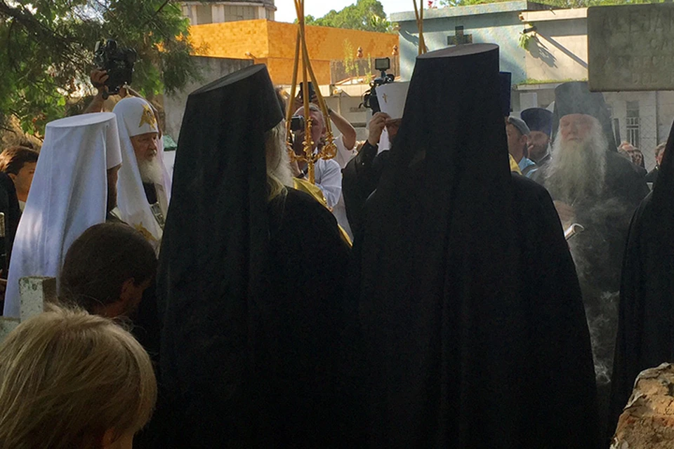 Патриарх помолился у могил белых эмигрантов в Парагвае