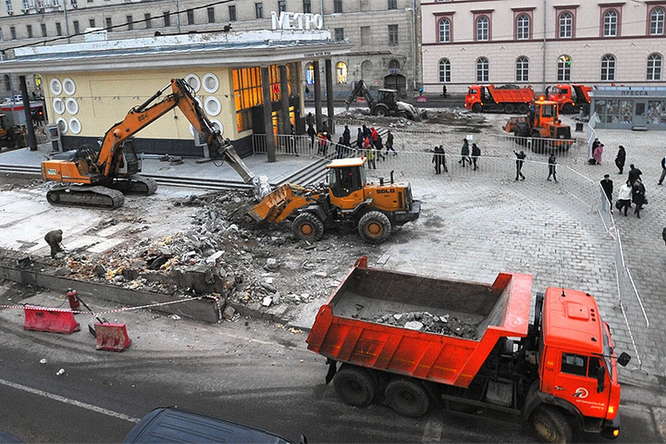В Москве будут и дальше сносить самострои