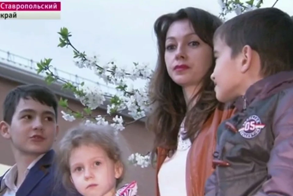 Марина Соломатина с детьми. Фото: 1tv.ru