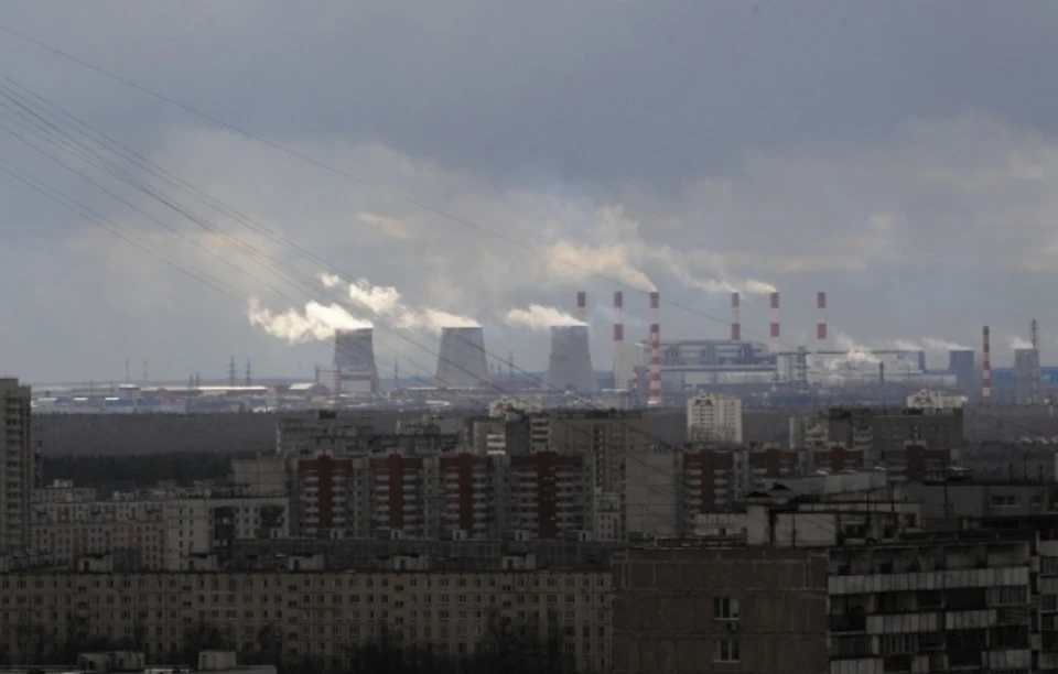 Возгорание не остановило завод. Он продолжает работать в штатном режиме.