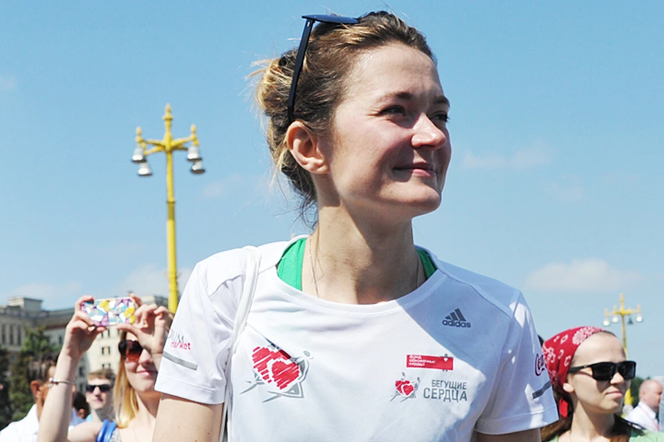 Надя Михалкова, младшая дочь Никиты Сергеевича так же приняла участие в акции
