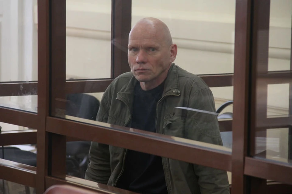 Олег Белов заявил, что ему подсунули признательные показания.