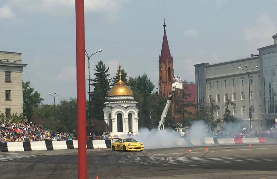 Дриф-битва в Иркутске: иркутяне делятся селфи с гонок.