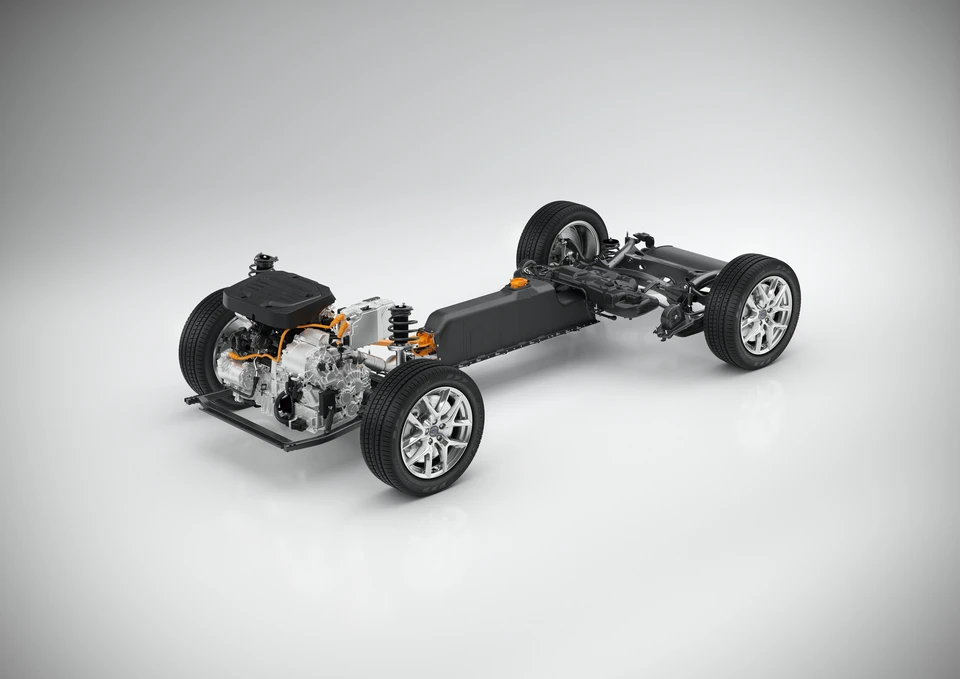 Новая линейка компактных моделей будет включать электромобиль, а также варианты с гибридной установкой Twin Engine plug-in. Фото Volvo