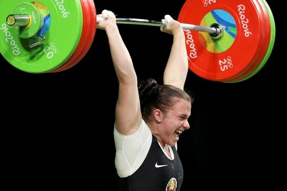 Дарья Наумова занималась легкой атлетикой: толканием ядра и метанием диска. Но к концу 10 класса перешла в тяжелую атлетику Фото: Reuters