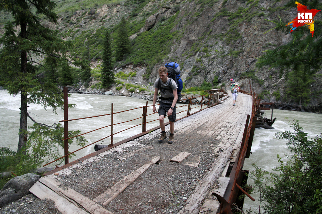 Переход по Оройскому мосту