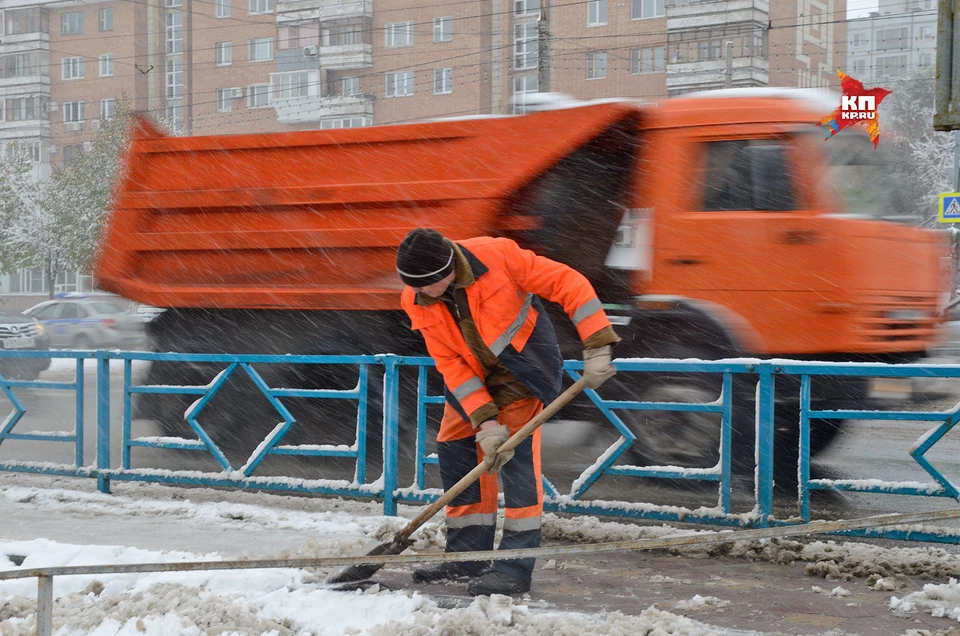Уборку снега систематизировали в Твери.