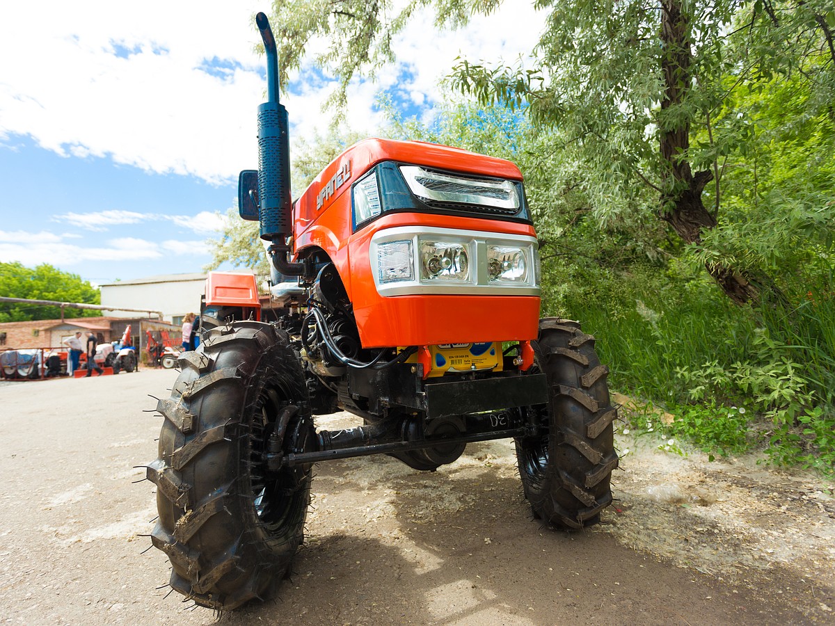 Мини-тракторы с полным приводом купить в Минске - сравнение цен интернет-магазинов на биржевые-записки.рф