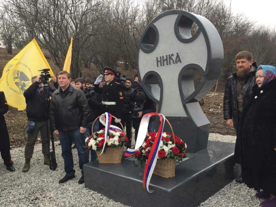 Рамзан Кадыров открыл в Чечне памятник погибшим в марте 2000 года псковским десантникам. Фото: pskov.ru