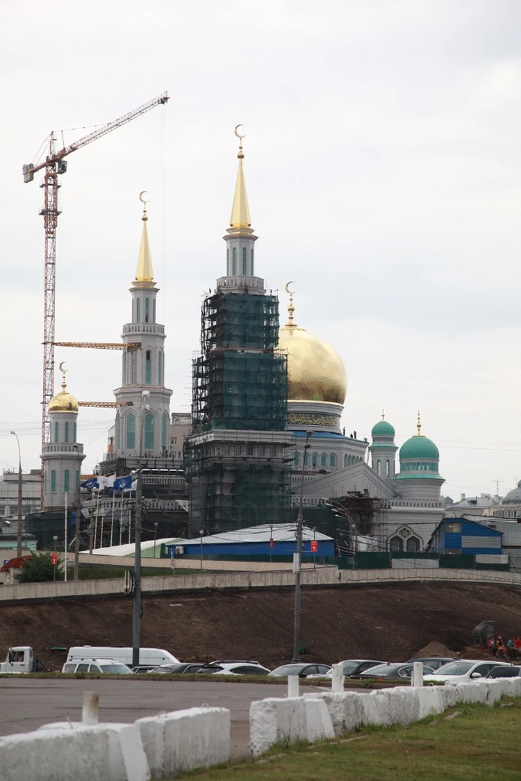 Реконструкция Соборной мечети в Москве: кропотливая работа в фактах и  фотографиях - KP.RU