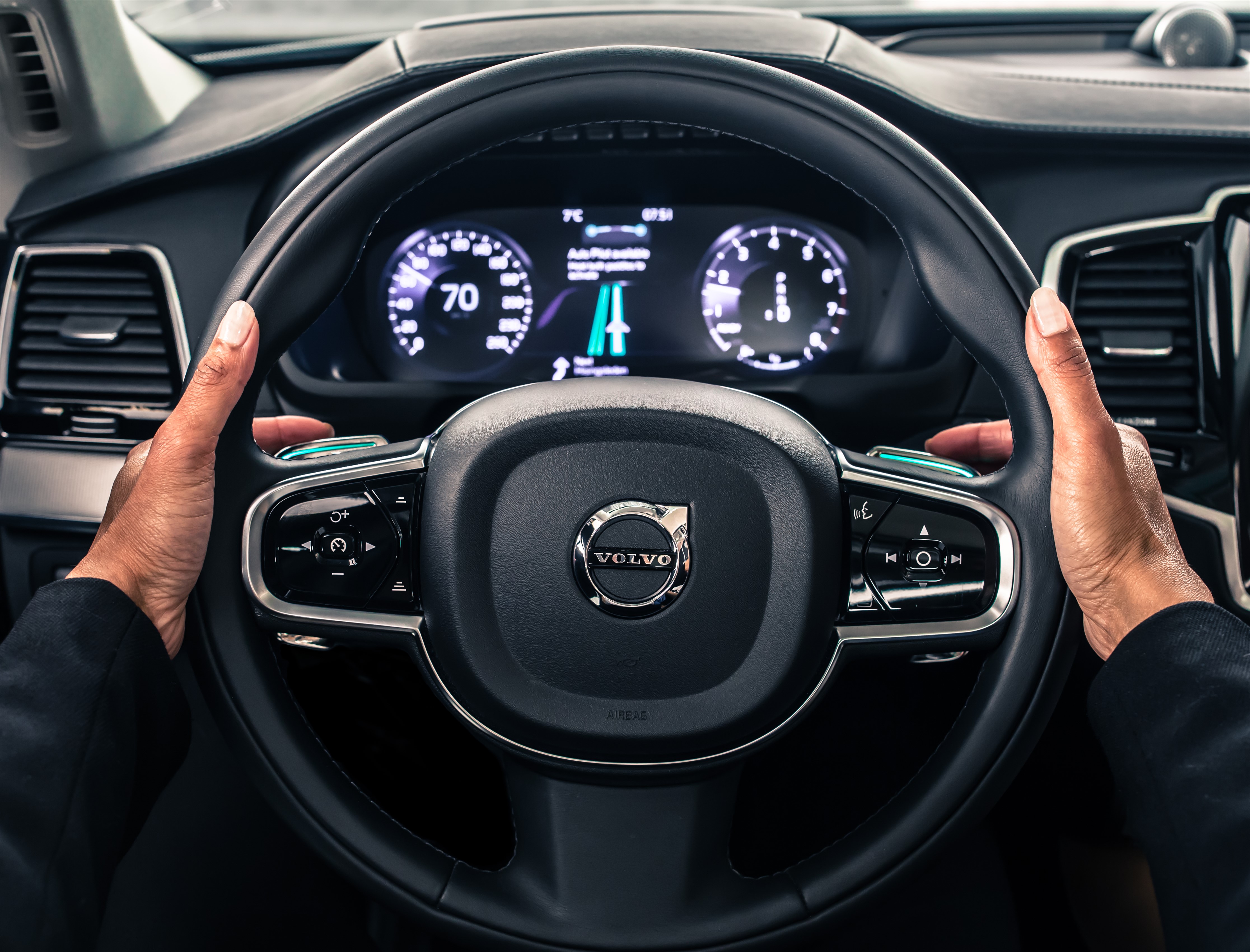 Фото Volvo