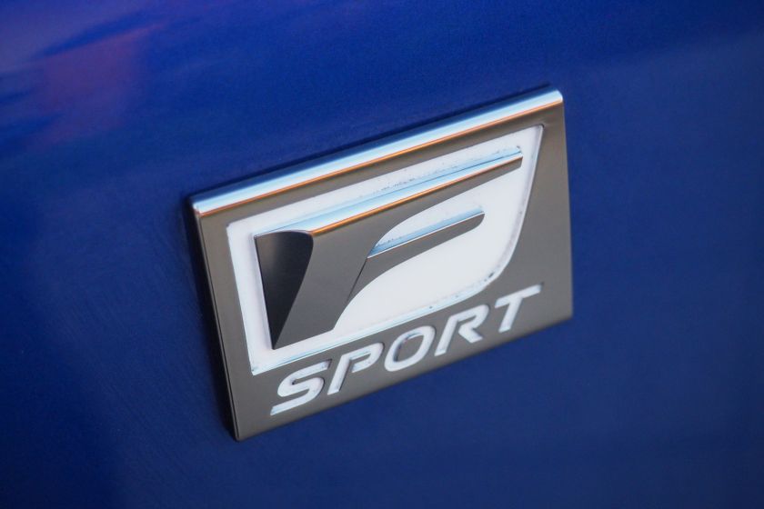 Комплектация F SPORT – не самый оптимальный выбор